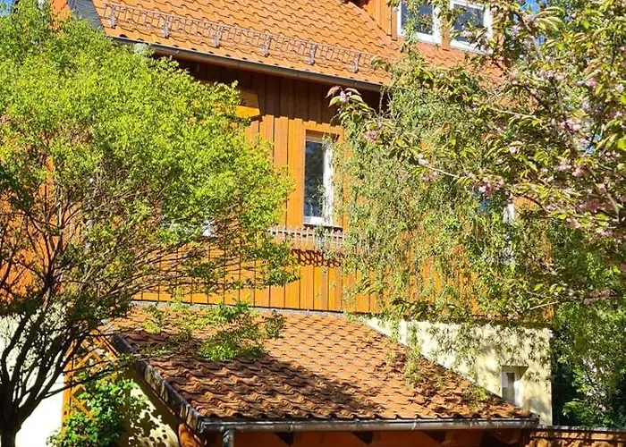 Burgfried בית נופש ורניגרוד